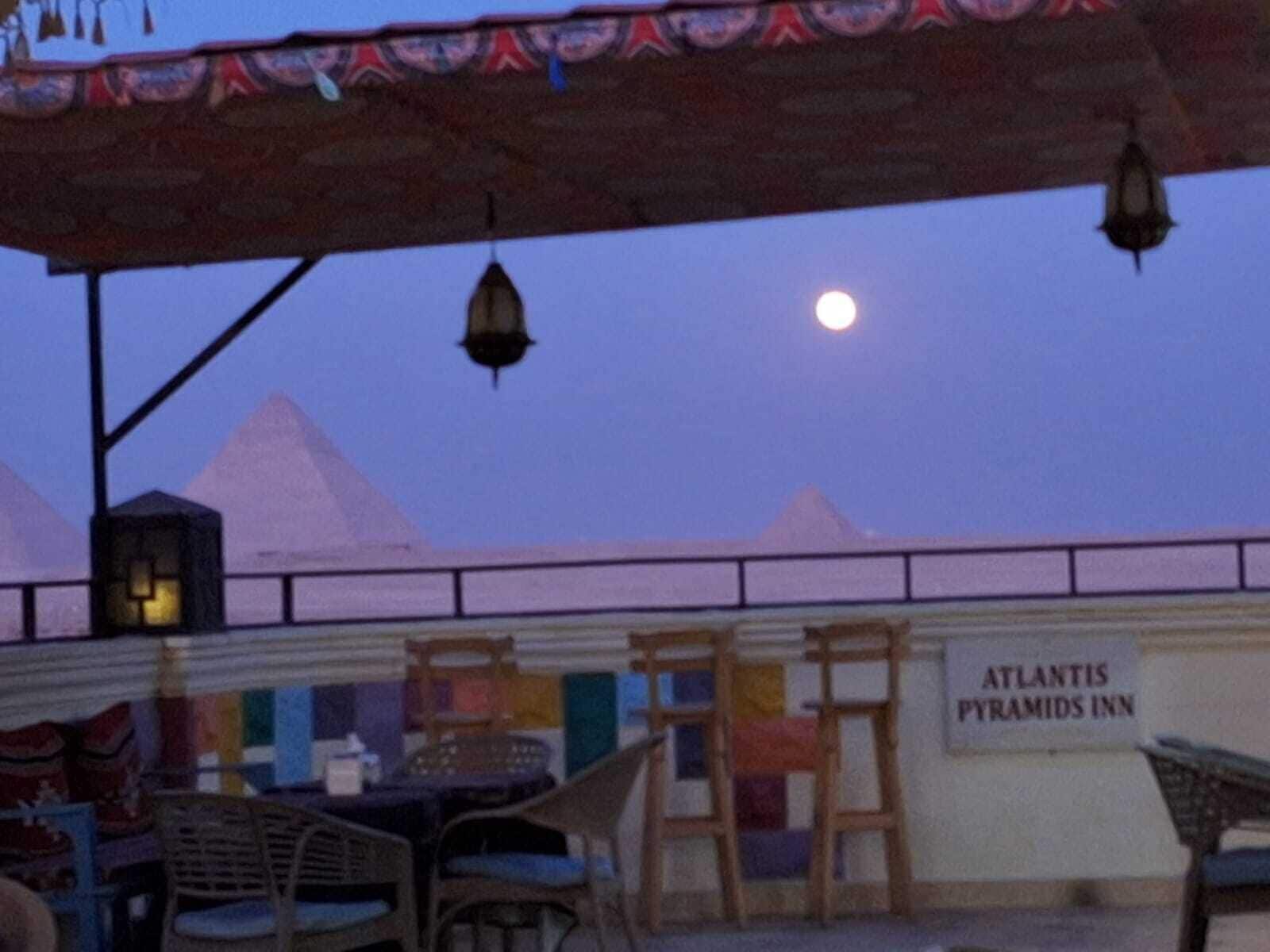 Atlantis Pyramids Inn 2*