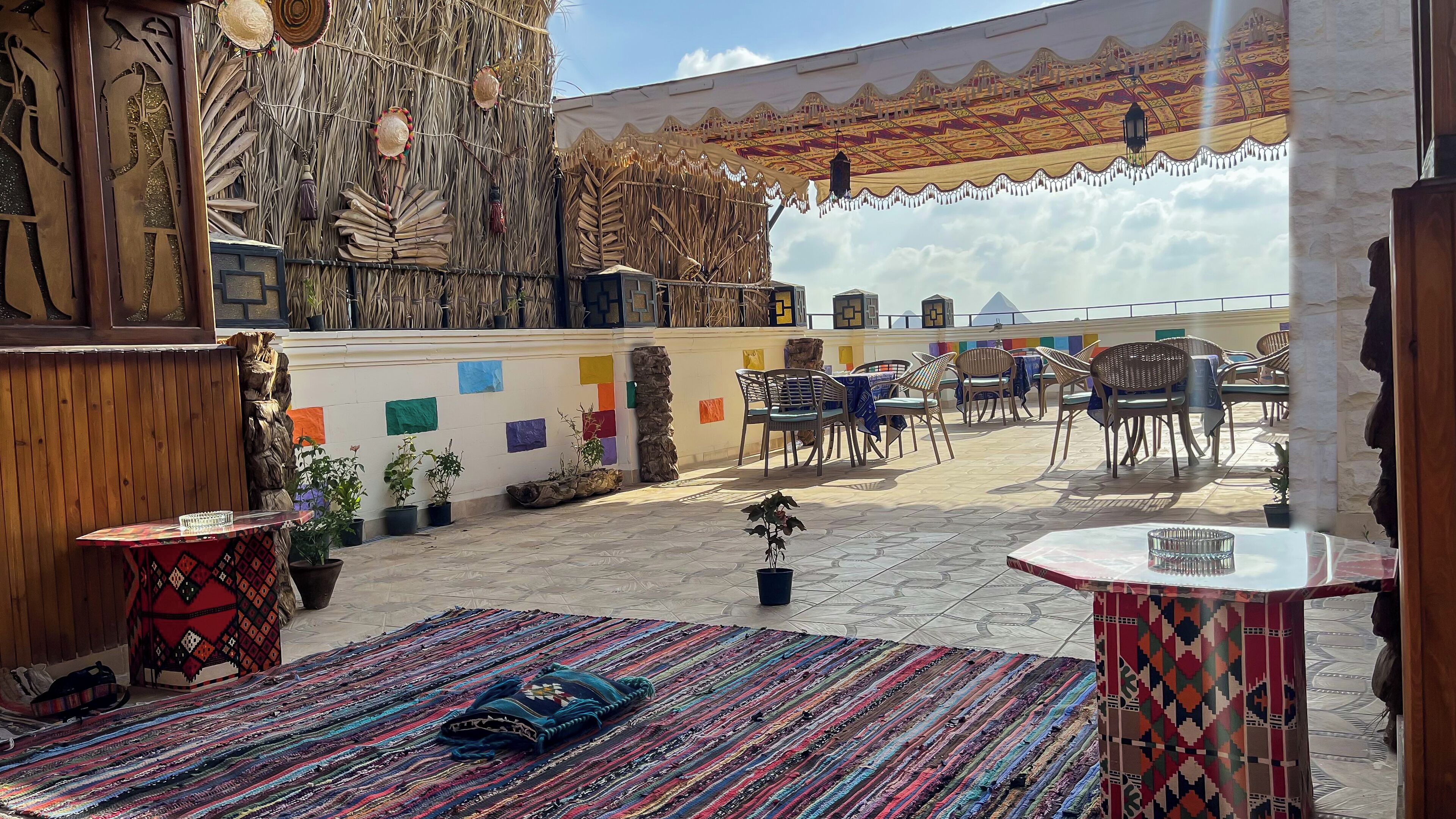 Atlantis Pyramids Inn 2*