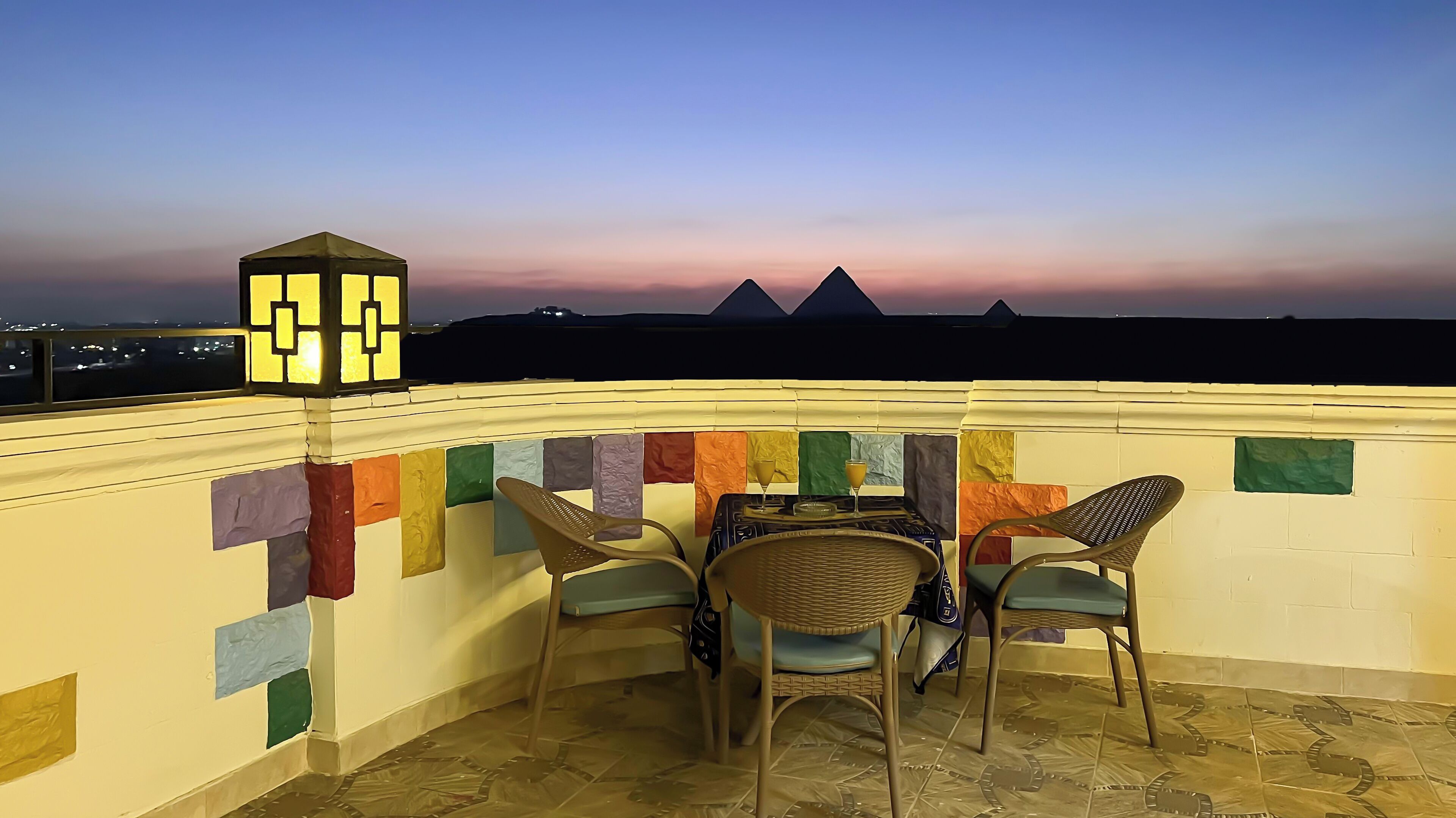 Atlantis Pyramids Inn 2*
