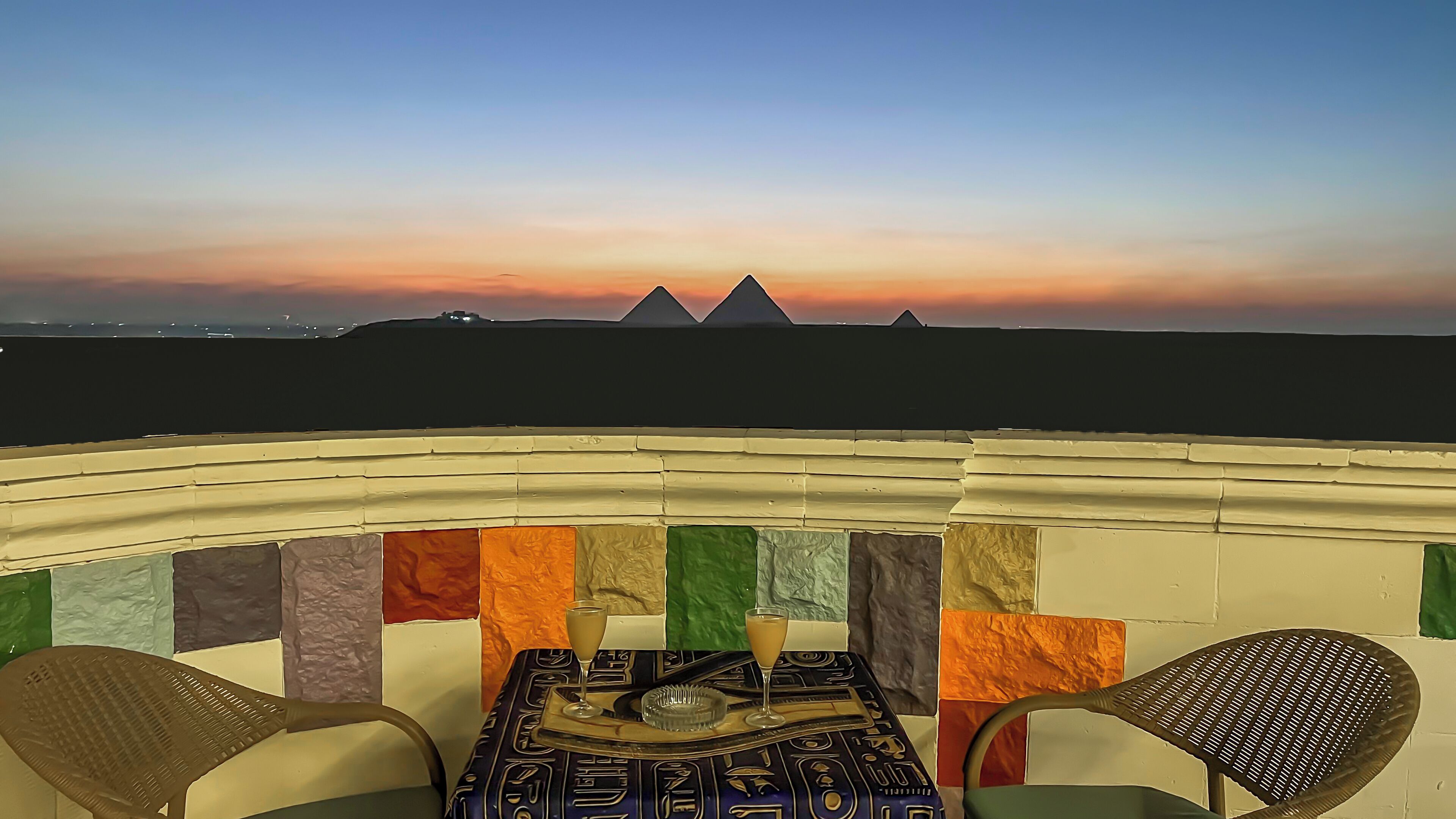 Atlantis Pyramids Inn 2*
