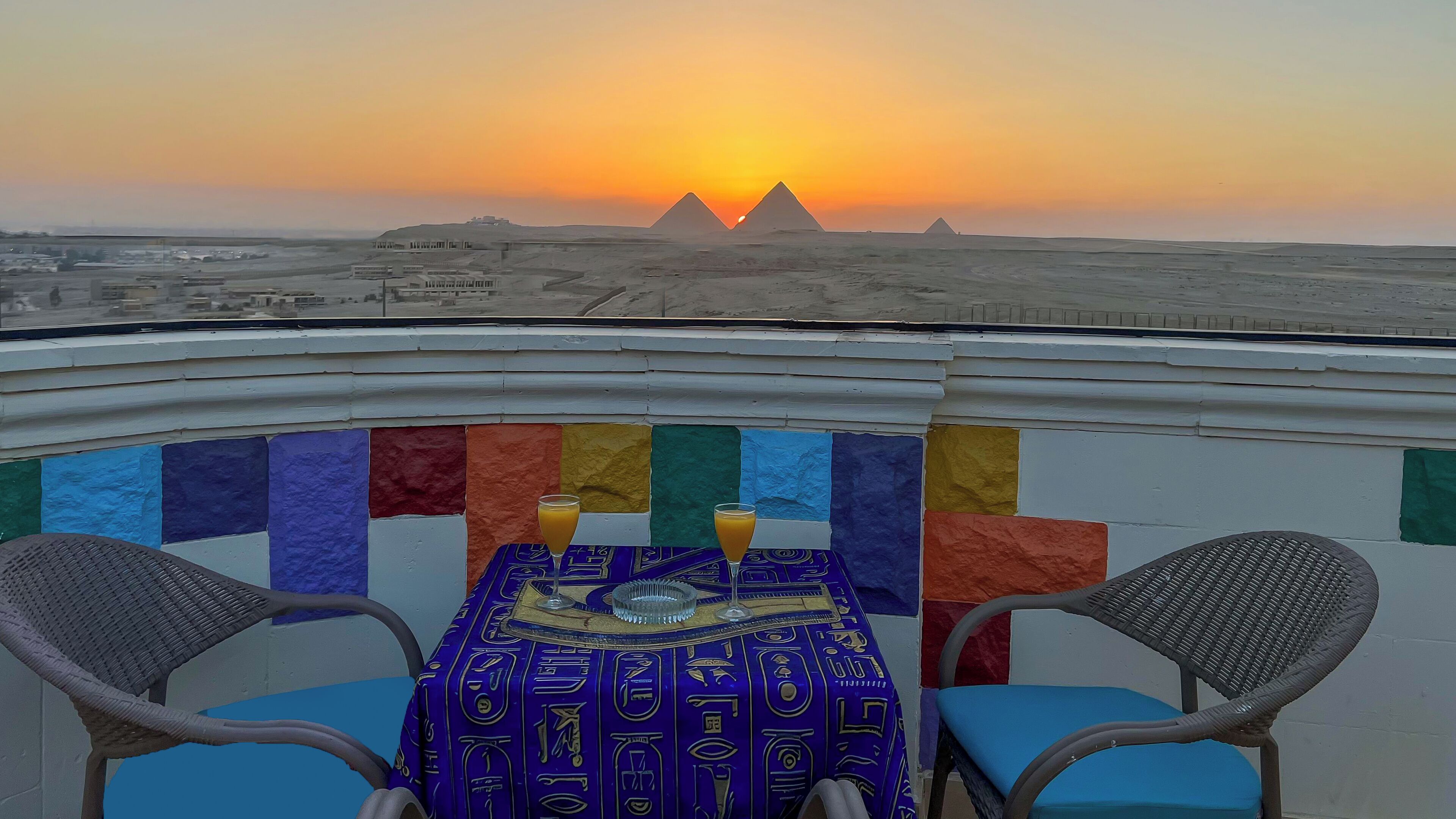 Atlantis Pyramids Inn 2*