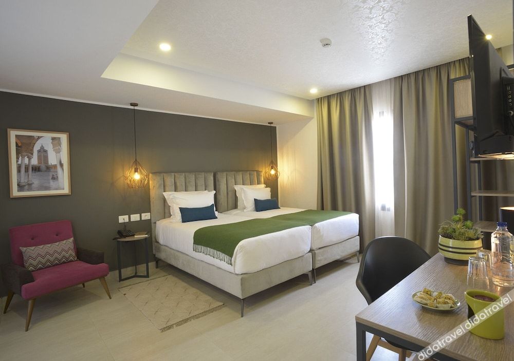 Maia Hotel Suites 0*
