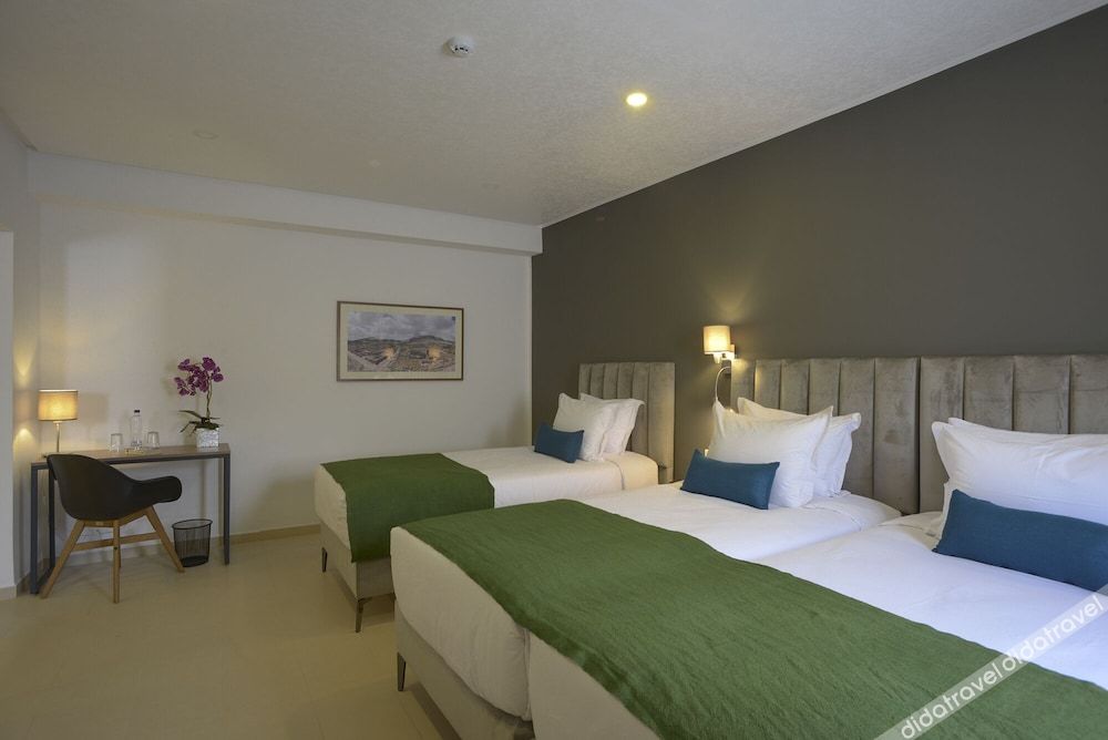 Maia Hotel Suites 0*