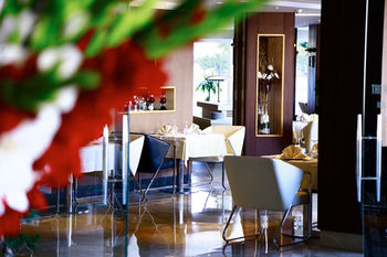 The Penthouse Suites Hotel 5*