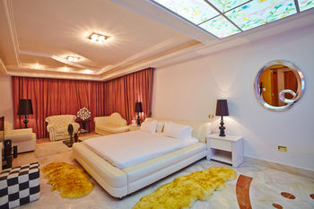The Penthouse Suites Hotel 5*