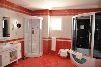 The Penthouse Suites Hotel 5*