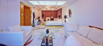 The Penthouse Suites Hotel 5*