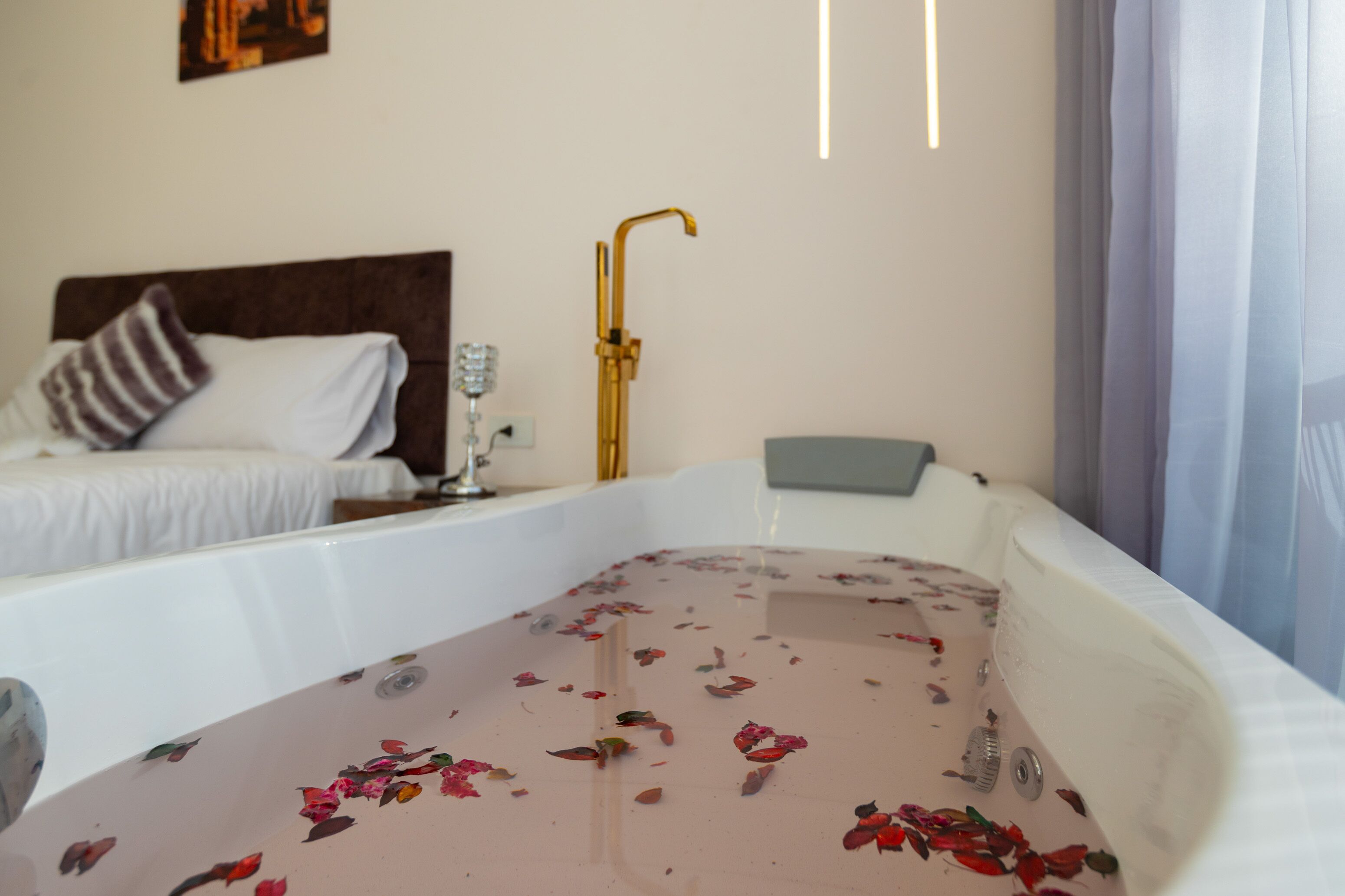 Shadow Pyramids View Inn 4*