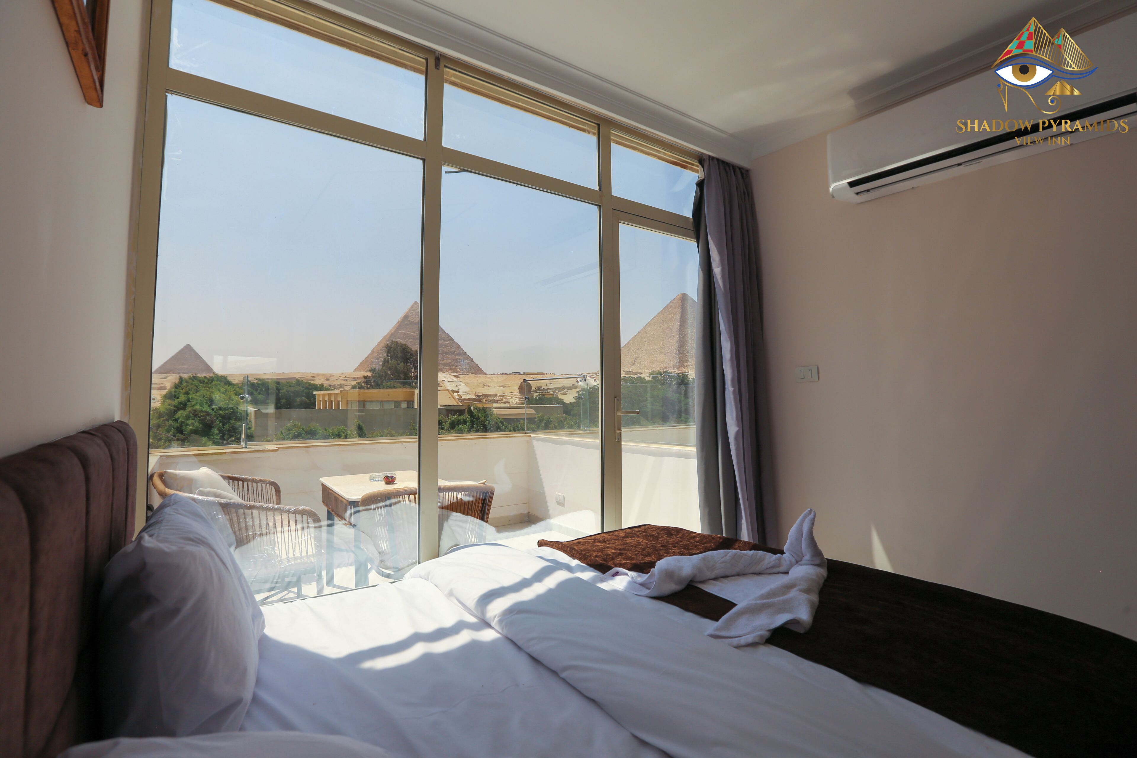 Shadow Pyramids View Inn 4*