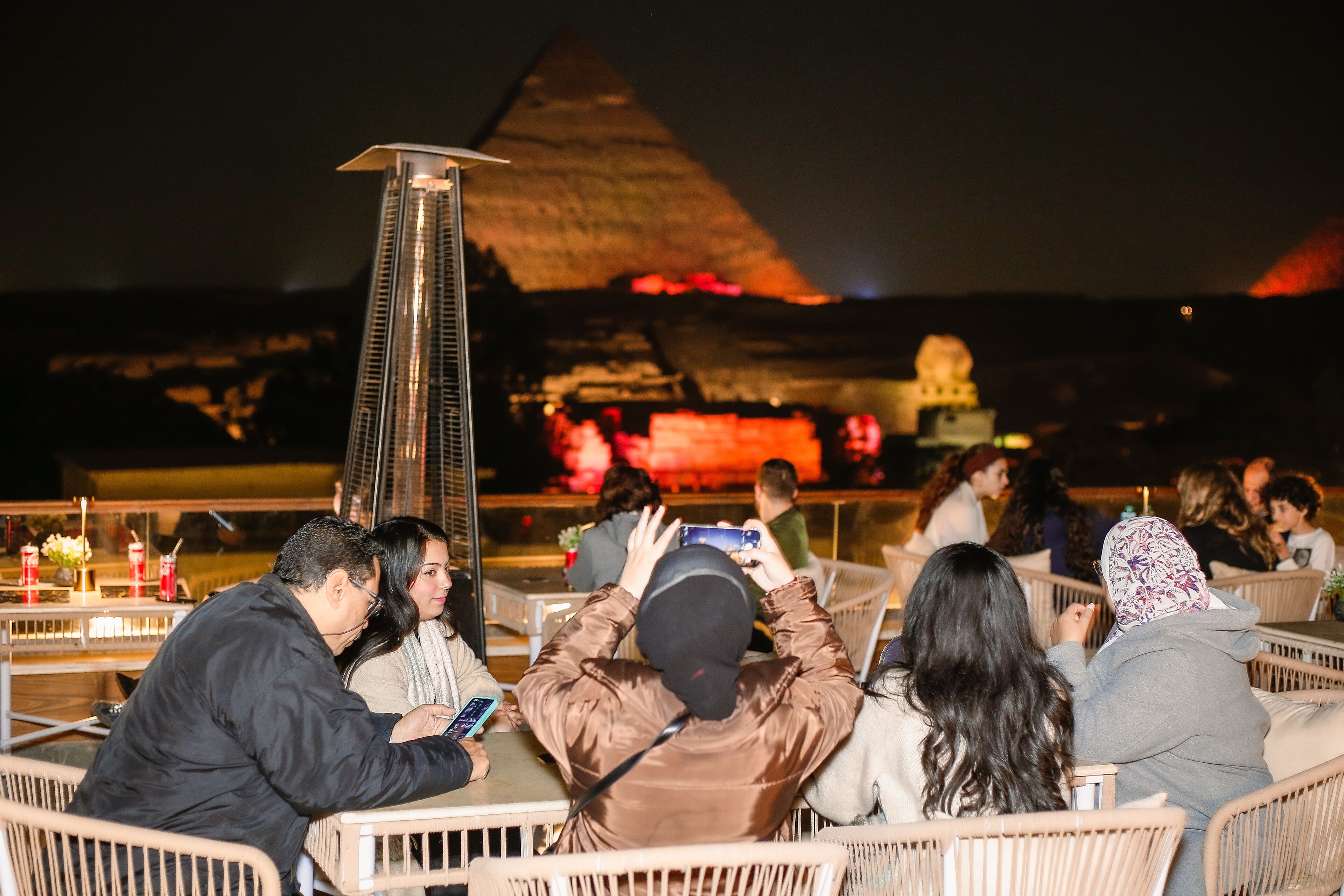 Shadow Pyramids View Inn 4*