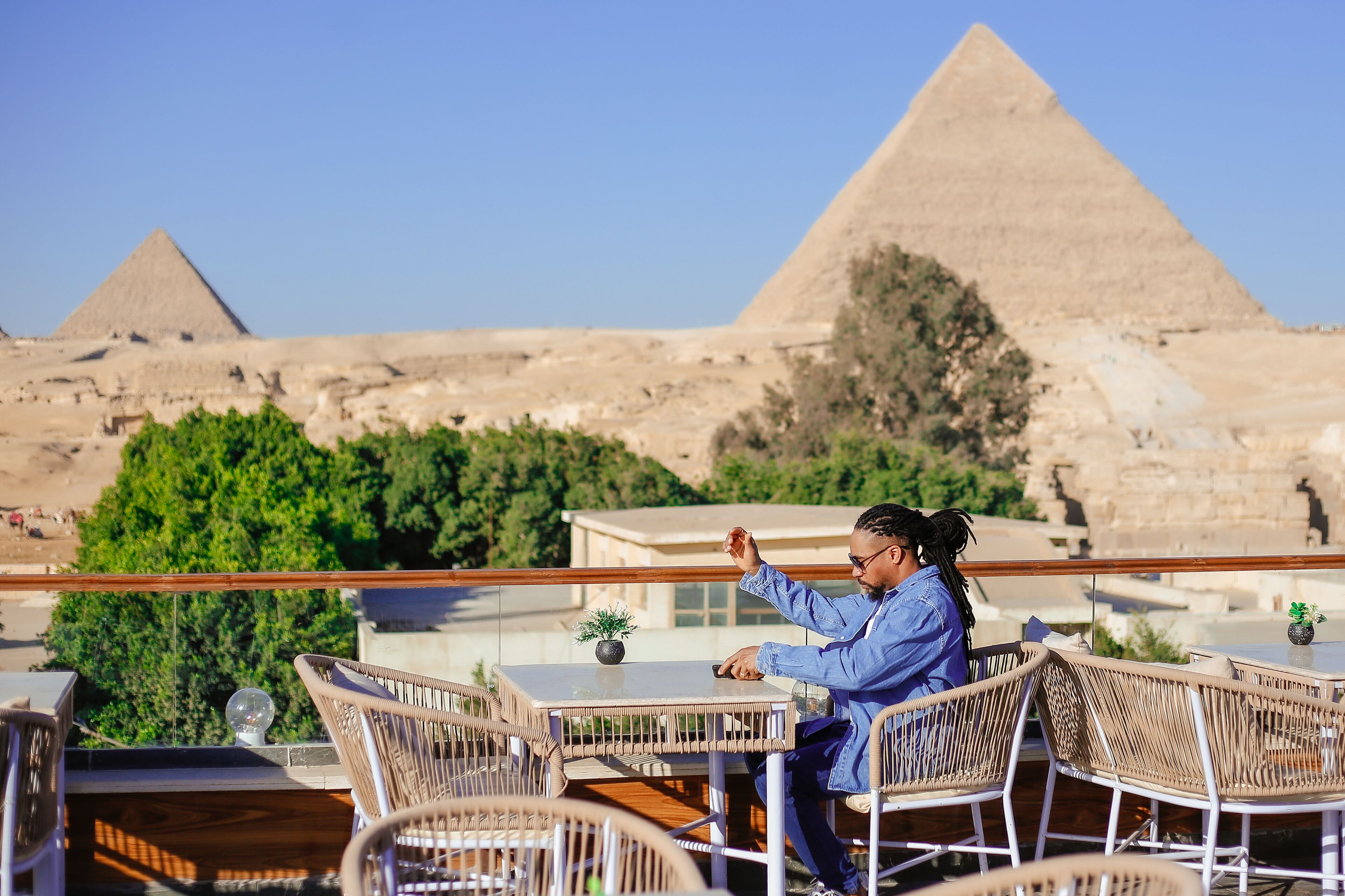 Shadow Pyramids View Inn 4*