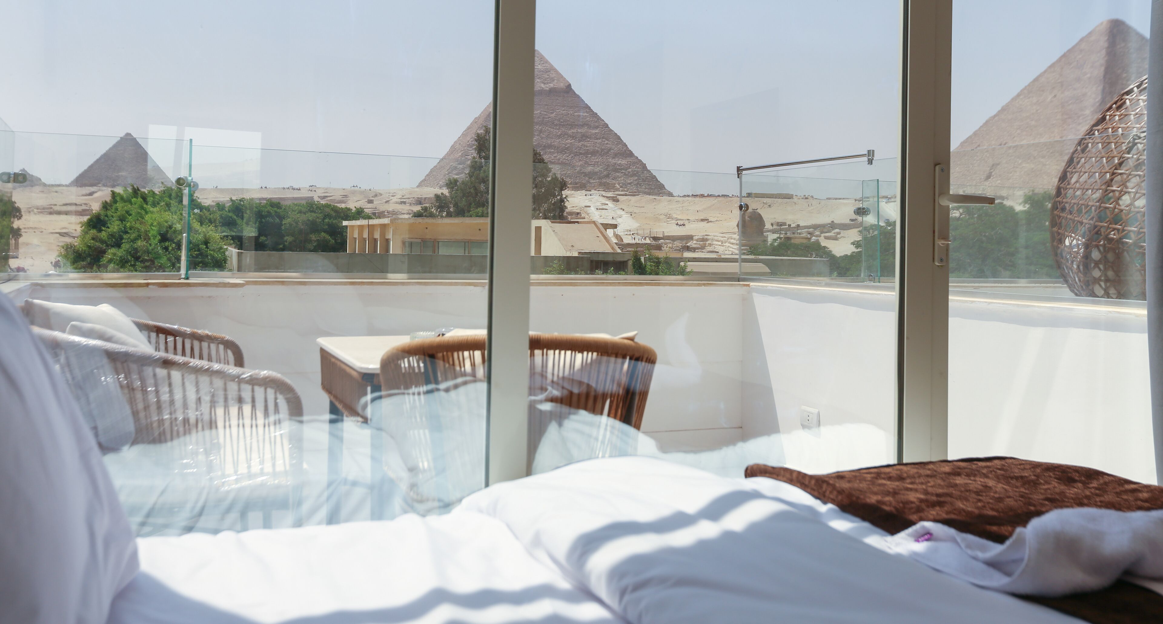 Shadow Pyramids View Inn 4*