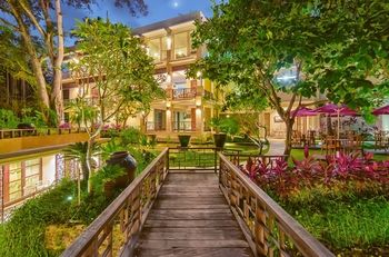Labak River Hotel By Eps 4*