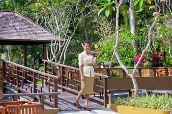 Labak River Hotel By Eps 4*