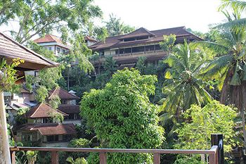 Labak River Hotel By Eps 4*