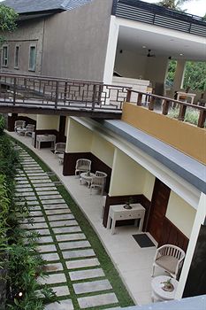 Labak River Hotel By Eps 4*