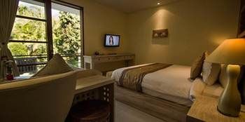 Labak River Hotel By Eps 4*