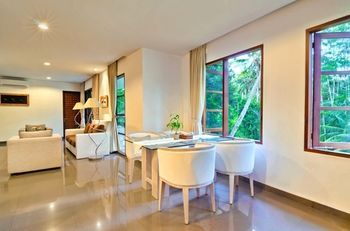 Labak River Hotel By Eps 4*