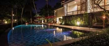 Labak River Hotel By Eps 4*
