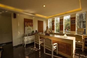 Labak River Hotel By Eps 4*