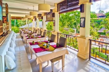 Labak River Hotel By Eps 4*