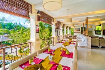 Labak River Hotel By Eps 4*