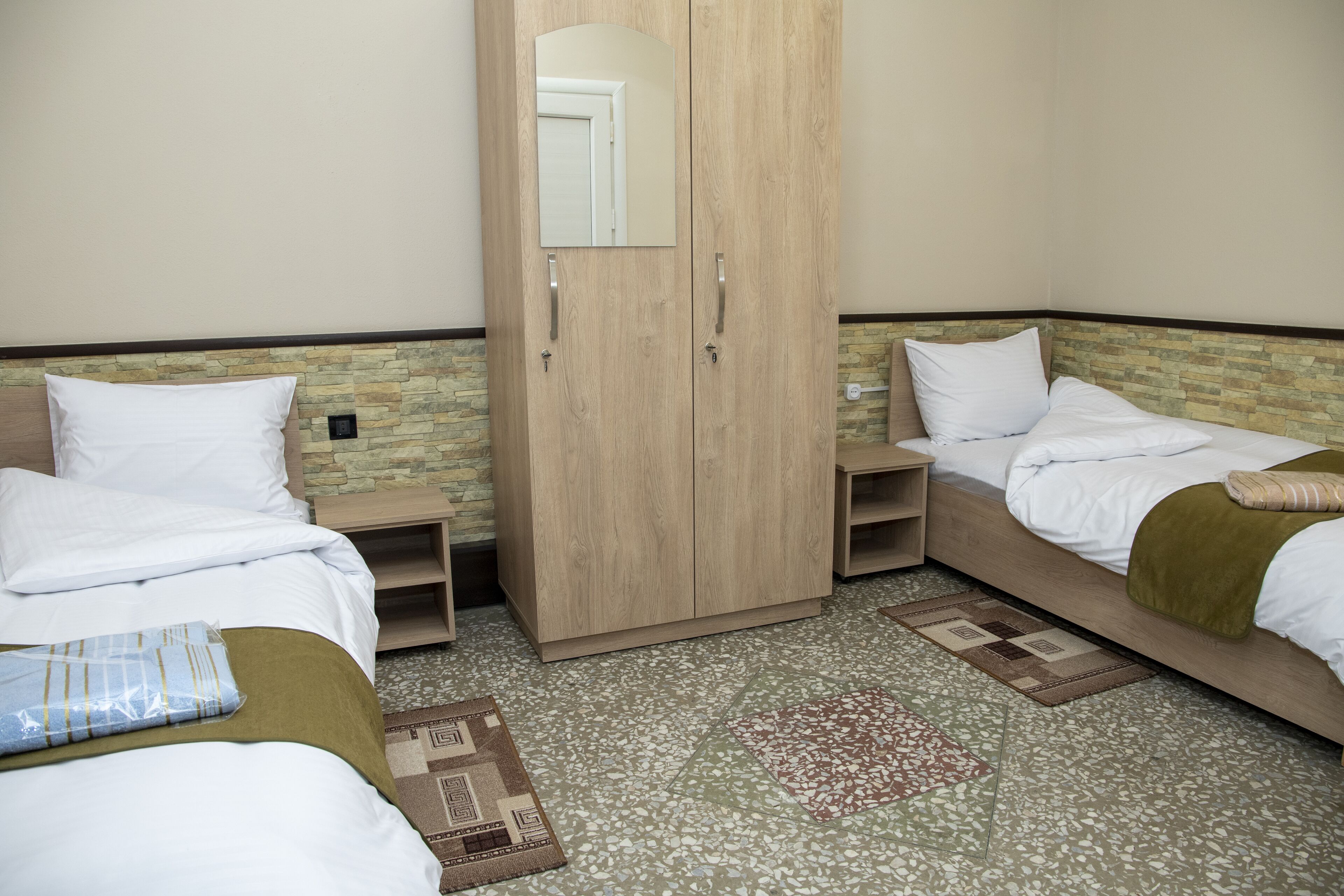 Asa Hotel 0*