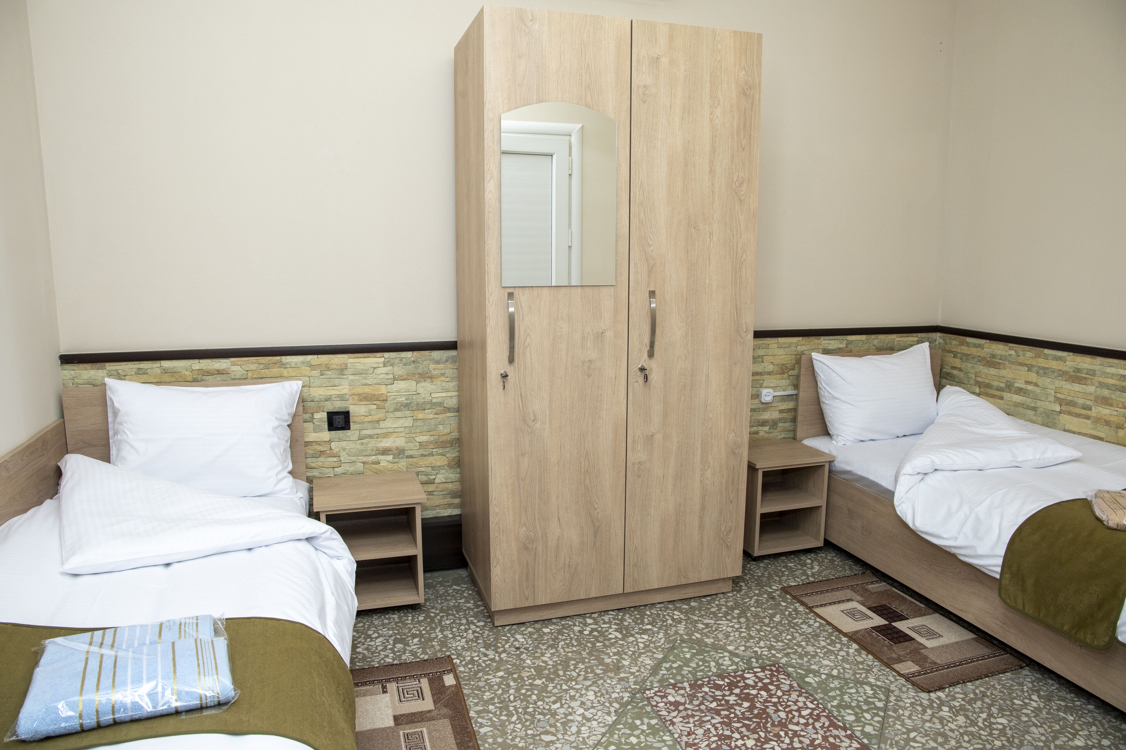 Asa Hotel 0*