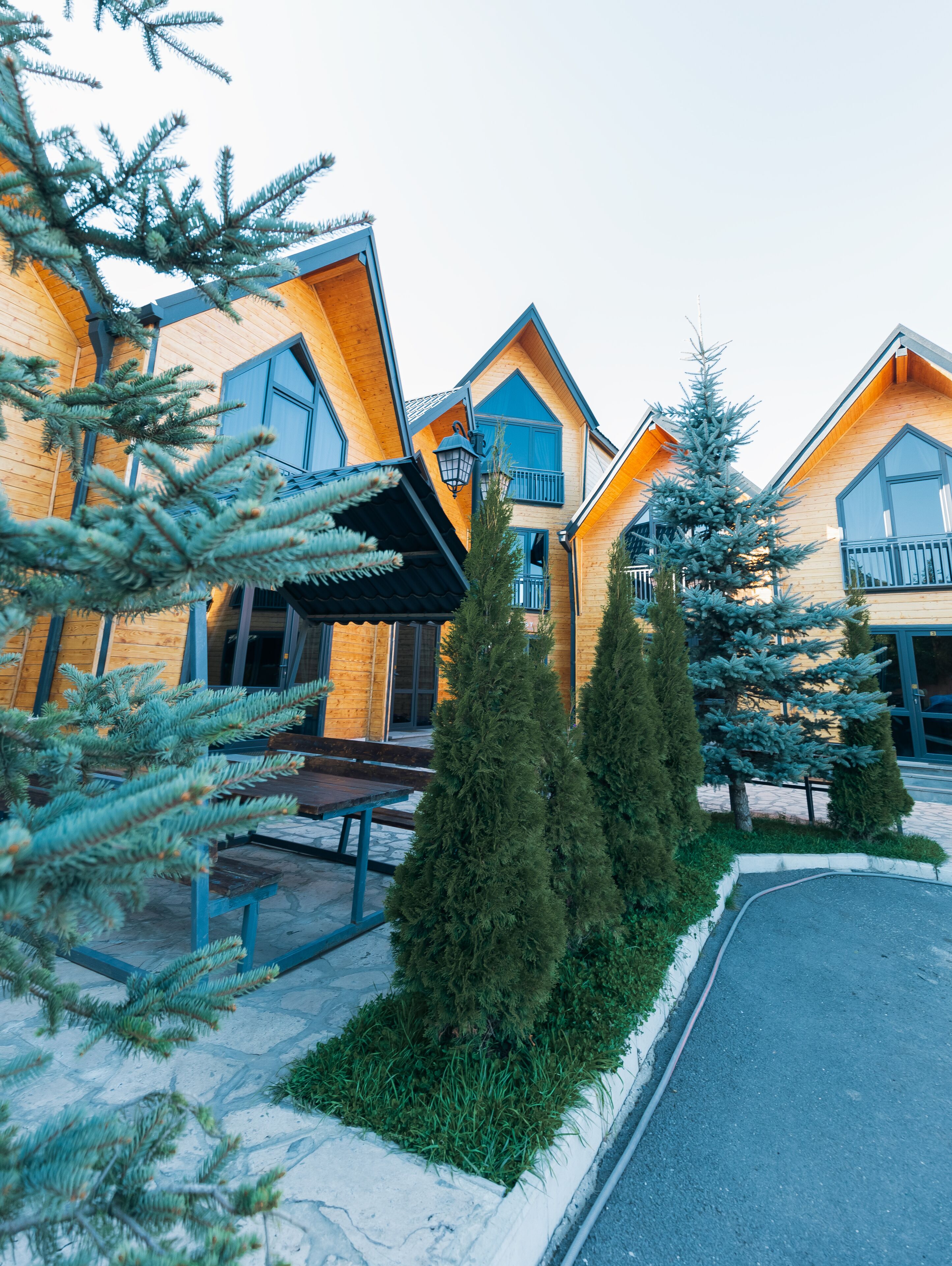 Everest Rest House 0*