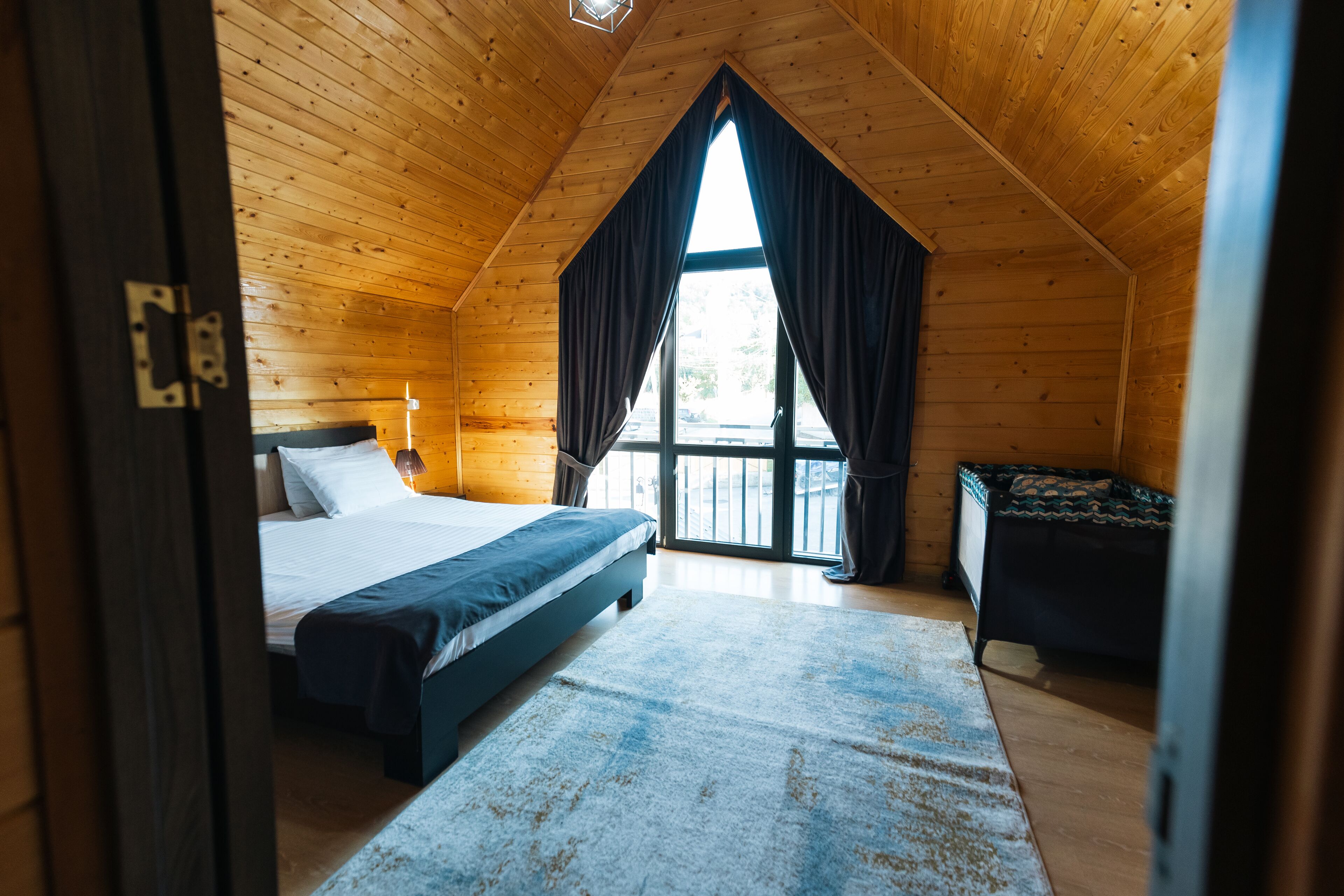 Everest Rest House 0*