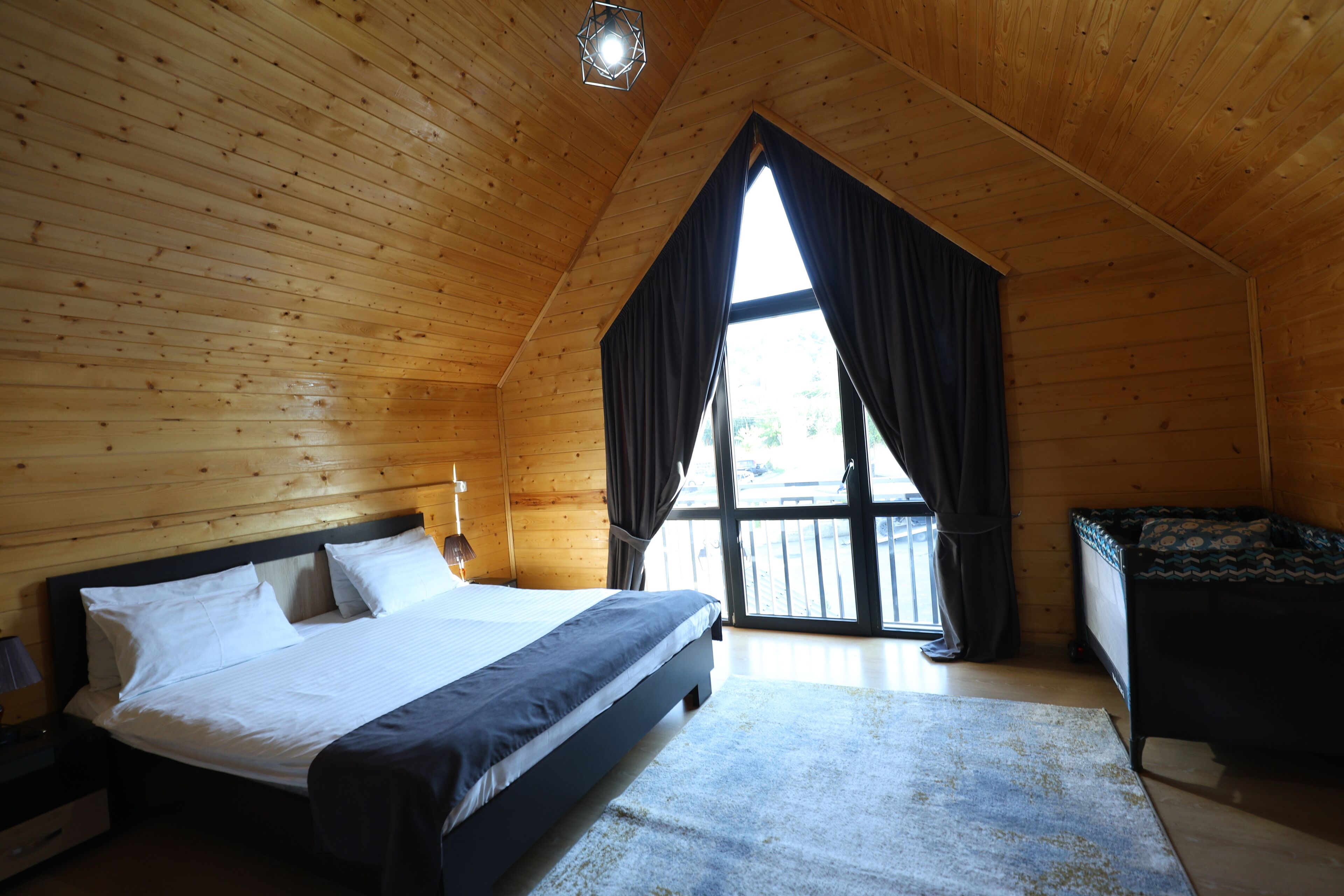 Everest Rest House 0*