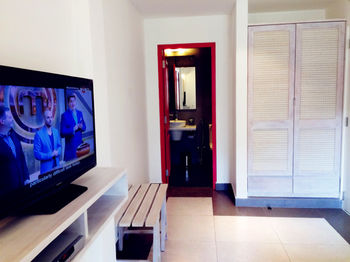 Ivy Lane 3*