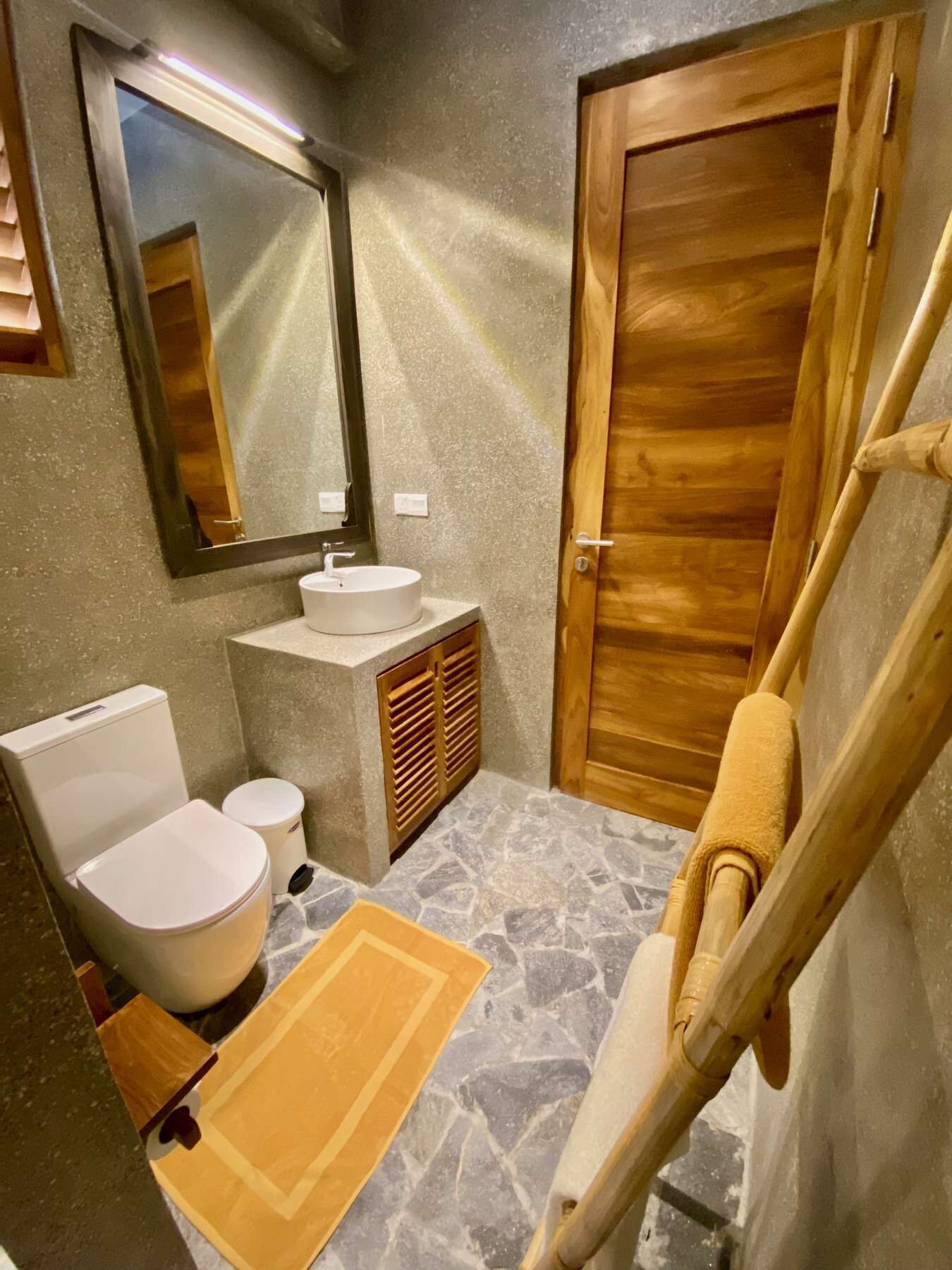 Coast 67 Boutique Hotel 4*
