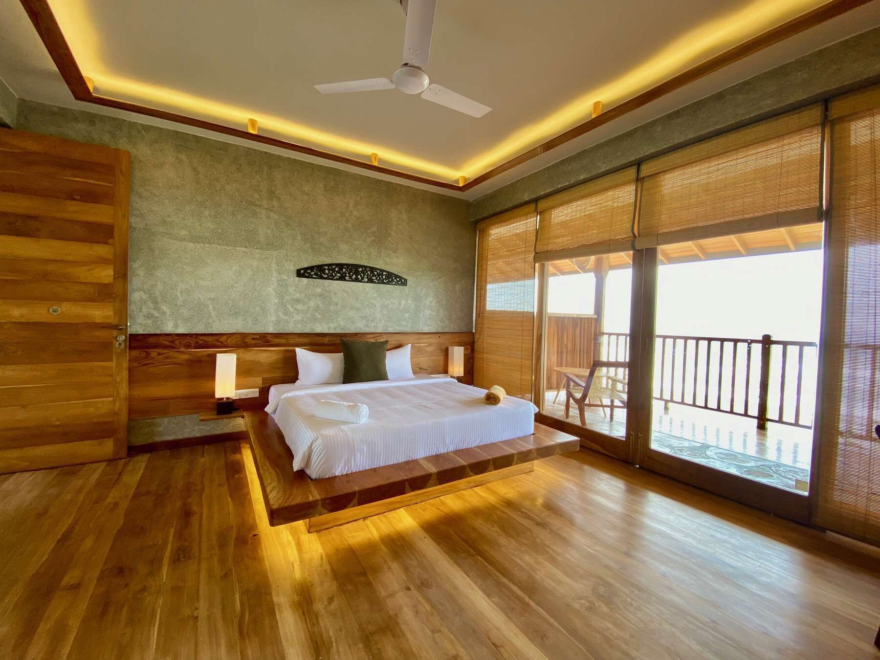 Coast 67 Boutique Hotel 4*