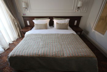 Icon Hotel Taksim 4*