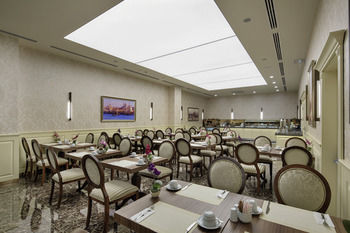 Icon Hotel Taksim 4*