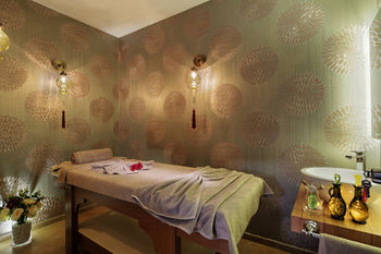 Icon Hotel Taksim 4*