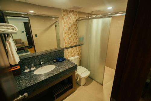 Jpark Island Resort Alona 4*