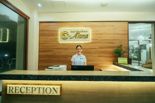 Jpark Island Resort Alona 4*