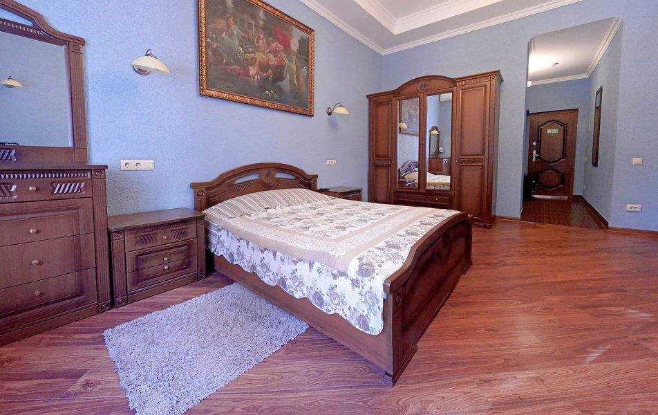 Первый Доходный Дом (Корпус Е) 4*