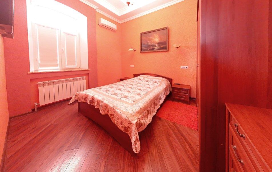 Первый Доходный Дом (Корпус Е) 4*