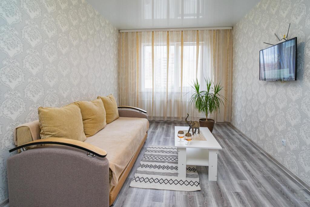 Vysota 56 on Salmyshskaya street 63 0*