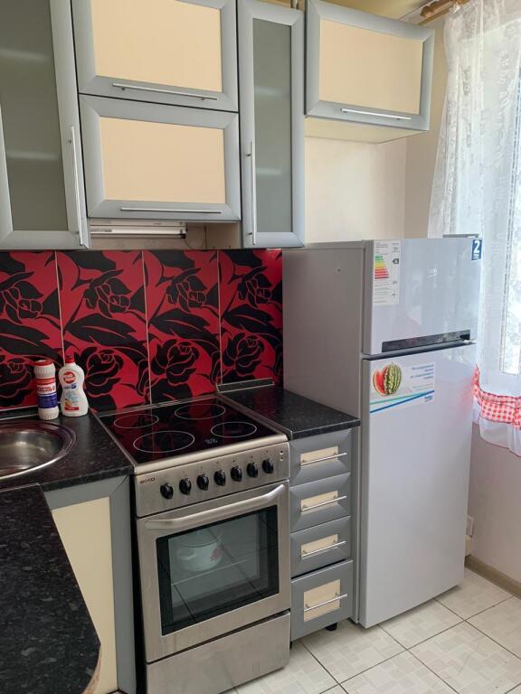 Cozy house on 31 Pobedy Avenue 0*