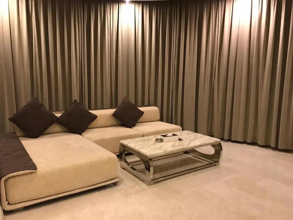 Seven Gardens Hotel 4*