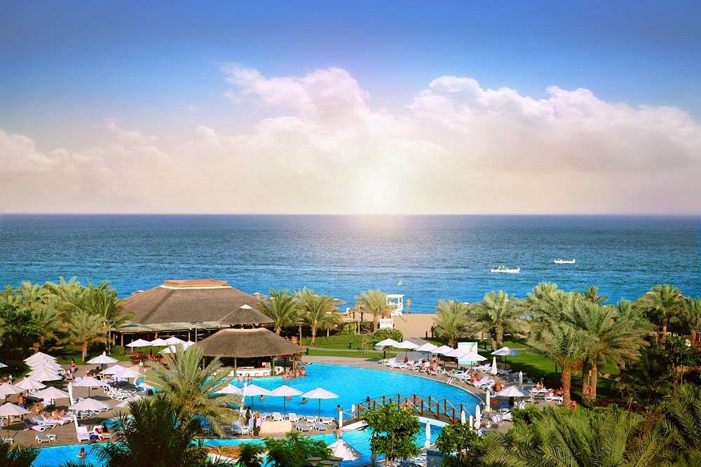 Fujairah Rotana Resort & Spa 5*