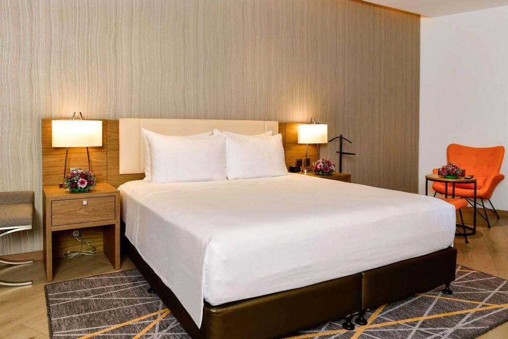 Clarion Hotel Jeddah Airport 4*