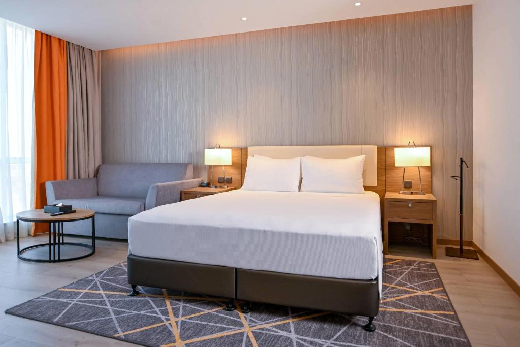 Clarion Hotel Jeddah Airport 4*