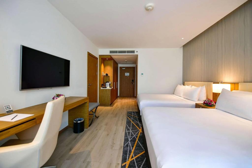 Clarion Hotel Jeddah Airport 4*