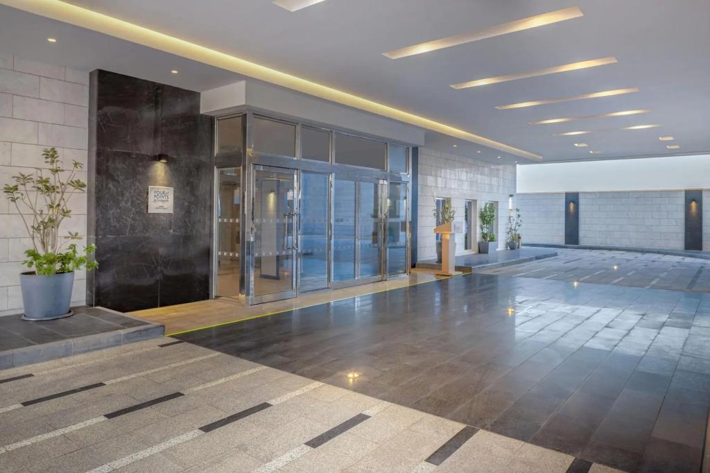 Four Points by Sheraton Jeddah Corniche 4*