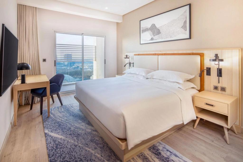 Four Points by Sheraton Jeddah Corniche 4*